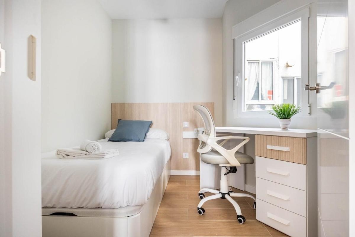 Appartement Bright Near Seville's Historic Center *